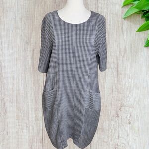 Niche Nilgun Derman Lagenlook Dress L Gray Black Stripe Textured Shift Pockets